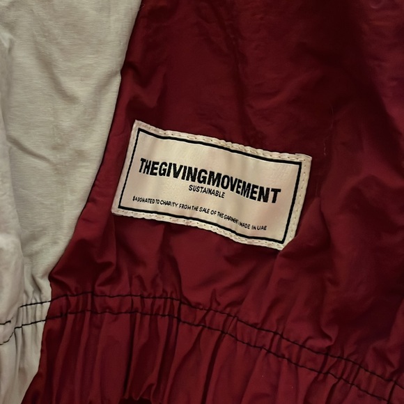 THE GIVING MOVEMENT| Colorblock Re-Shell100© Bomber Jacket - Picture 3 of 8